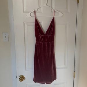 Pink velvet backless dress